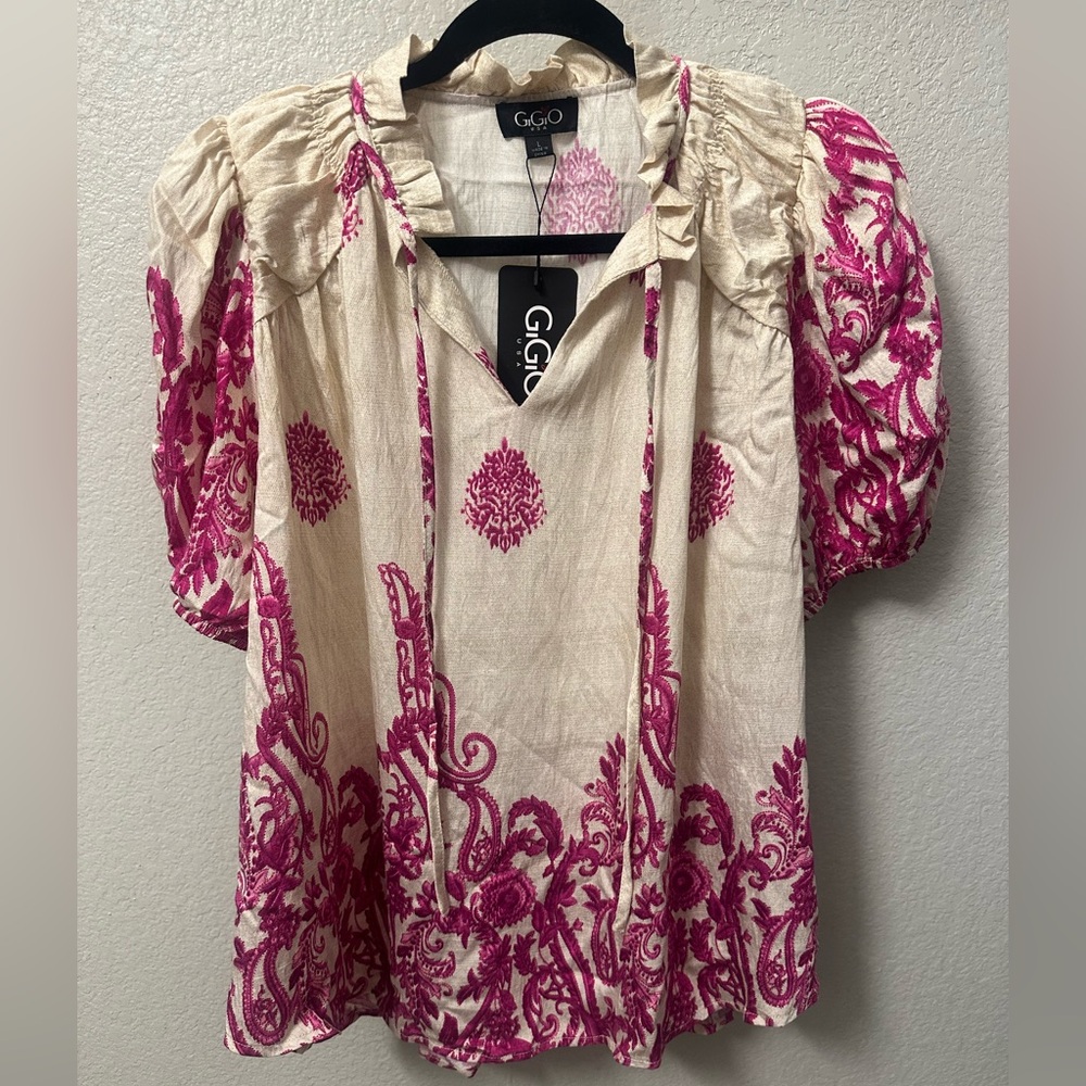 GiGO Women's Chic Cream and Pink Blouse